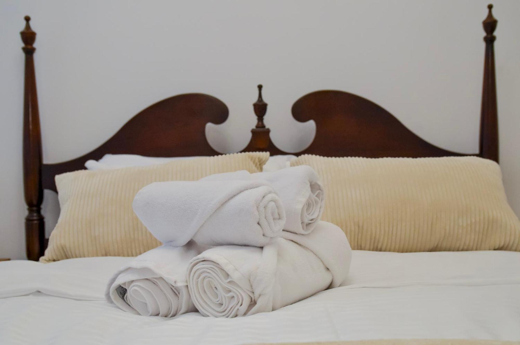 Main Street Retreat Apartment With Free Parking Сараево Екстериор снимка